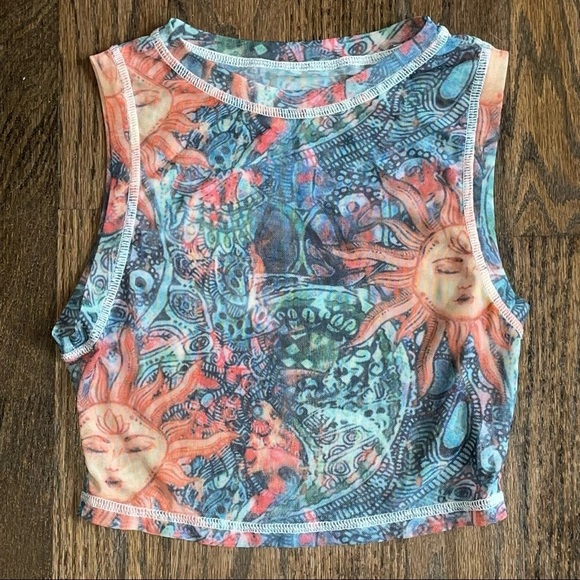 SHEIN • Lot Bundle of Crop Tops, Skirts and Shorts • size XS - Picture 9 of 13